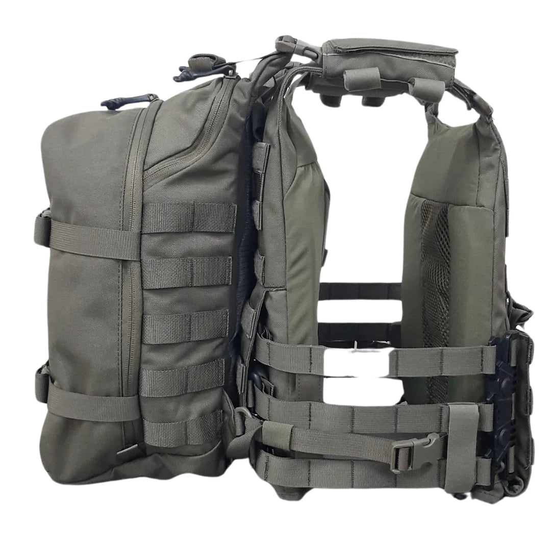 Commando 15L Backpack - Pre-order for delivery in July 2024